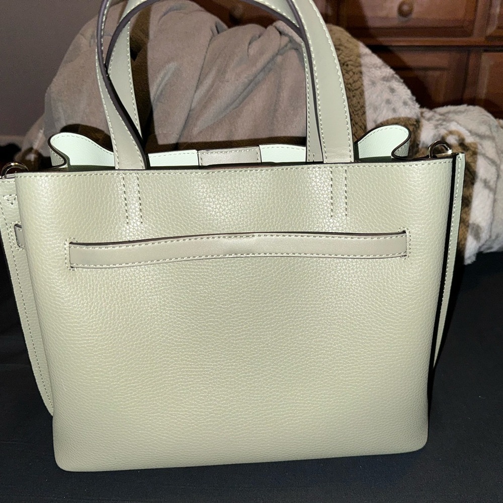 Micheal Kors purse